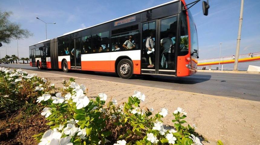 İzmir&rsquo;de Toplu Ulaşım Bayramda Y&uuml;zde 50 Indirimli