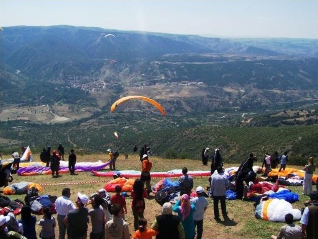 G&uuml;rsu&rsquo;nun Yıldızları Şampiyonluğa Doymuyor