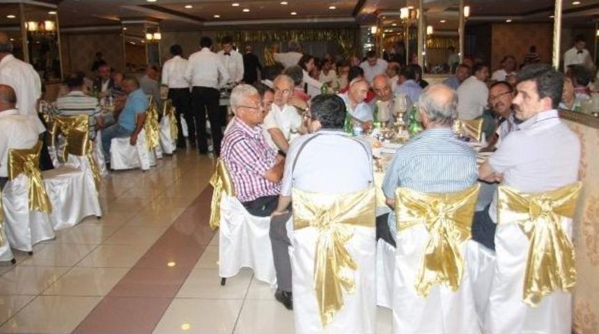 Kosova G&ouml;&ccedil;menleri İftarda Buluştu