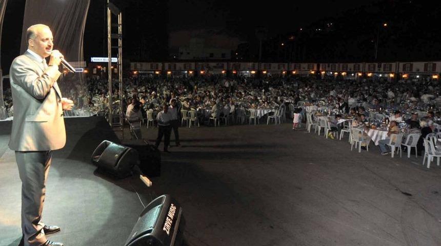 Mamak&rsquo;ta 3 Bin 500 Kişi Toplu Iftar Yaptı
