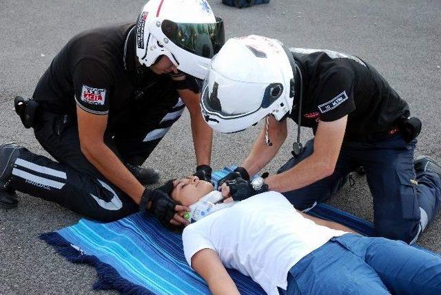Bu Da Motor Ambulans 2