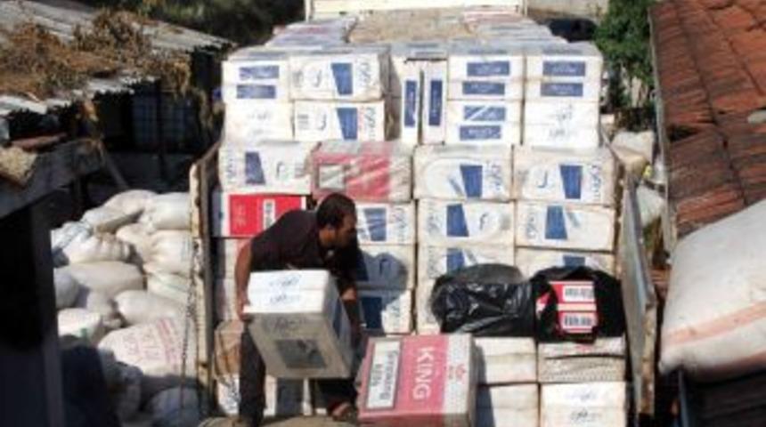 256 Bin Paket Sigarayı Samanla Kamufle Etmişler