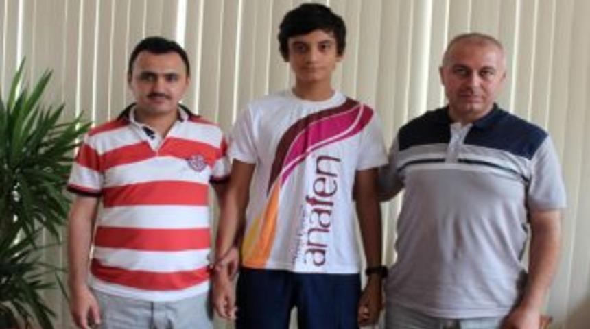 D&ouml;rtyol Anafen SBS&rsquo;de T&uuml;rkiye 1.'si &Ccedil;ıkararak Geleneği Bozmadı