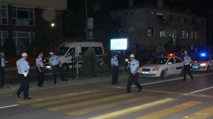 Ramazan Davulcusuna Araba &Ccedil;arptı