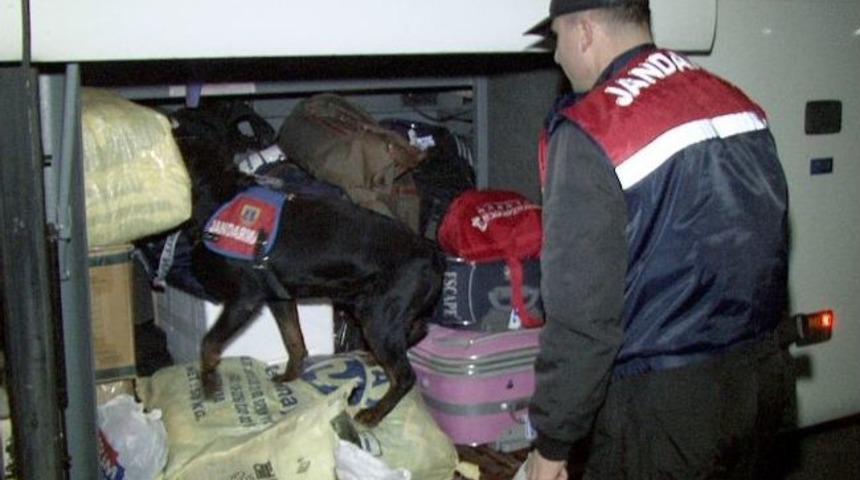 Otob&uuml;sle Esrar Sevkıyatı