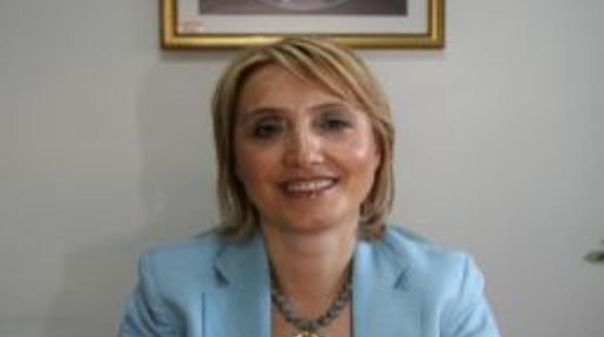 Devrek&rsquo;in İlk Kadın Banka M&uuml;d&uuml;r&uuml; Olan Şenay Bal G&ouml;revine Başladı