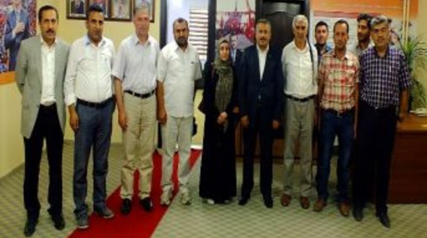 Mazlum-der Van Şubesinden Ak Parti&rsquo; Ye Ziyaret