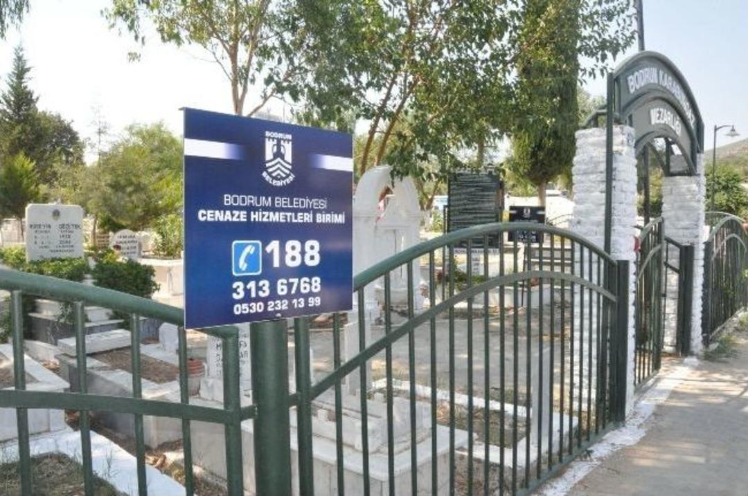 Başkandan 120 D&ouml;n&uuml;ml&uuml;k Yeni Ve &Ccedil;ağdaş Mezarlık M&uuml;jdesi