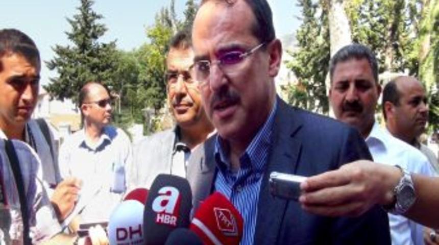 Bakan Ergin: T&uuml;rkiye'nin G&uuml;ndemi Bu Sokak Hareketleri Değil