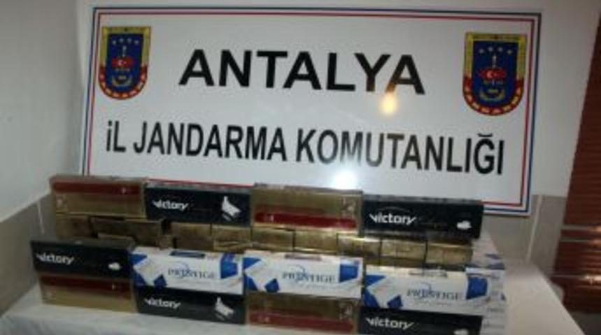 Manavgat'ta Bin 260 Paket G&uuml;mr&uuml;k Ka&ccedil;ağı Sigara Ele Ge&ccedil;irildi