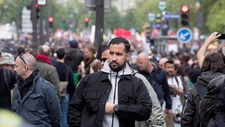 Cumhurbaşkanı koruması polis kılığına girip protestocuları dövmüş
