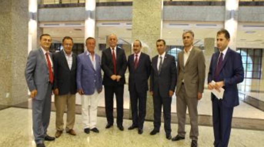 Ekovitrin&rsquo;den Zaman&rsquo;a Yılın Gazetesi &Ouml;d&uuml;l&uuml;