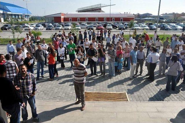 Ulusarası Yabancı Dil Yeterlilik Sınavı Kars Kafkas Üniversitesi’nde Yapıldı