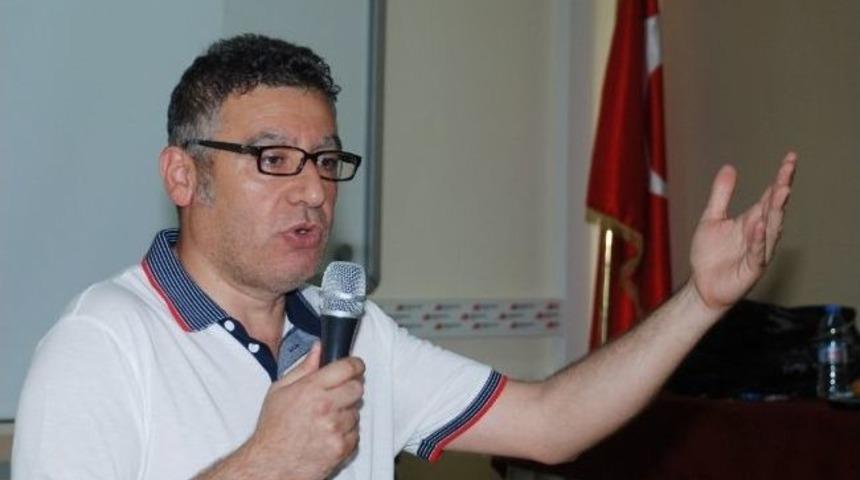 Ökten’den “tıp Mesleği Ve Hekimlik” Dersi