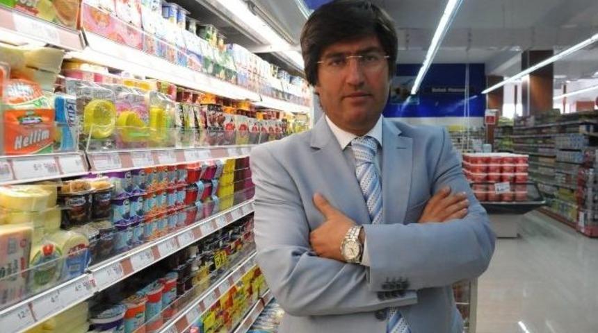 Kim Market 1000 Kişilik İftarla Mağaza Açtı