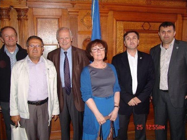 Şehzade Mehmet ten Almanya daki Kardeş Okuluna Ziyaret 1