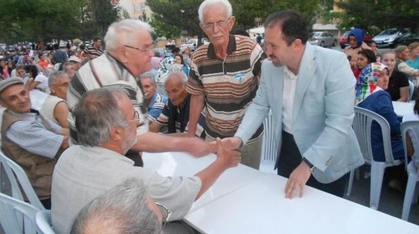 Ak Parti&rsquo;den İftar Programı