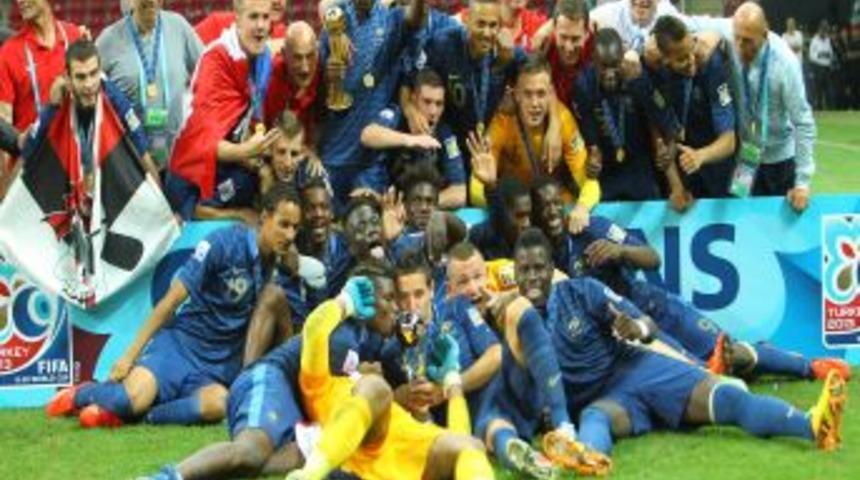 T&uuml;rkiye'nin Tesellisi, Fransa'nın U20 D&uuml;nya Şampiyonluğu Oldu