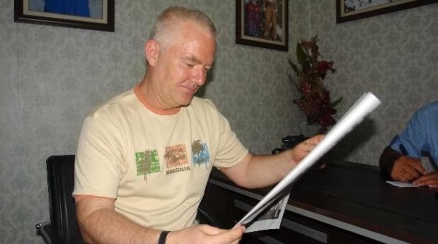 (&ouml;zel Haber) Barselona&rsquo;dan Y&uuml;ksekova&rsquo;ya Gelen Heins İngilizce Kurs Verecek