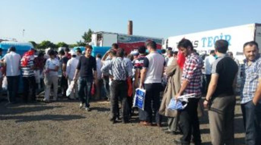 Sp'nin D&uuml;zenlediği &lsquo;darbeye Hayır Mitingi&rsquo; Başlıyor