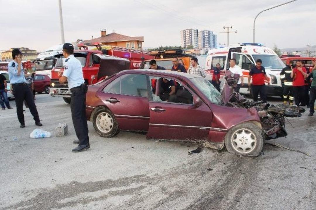 Kastamonu'da kaza: 1 &ouml;l&uuml;, 4 yaralı