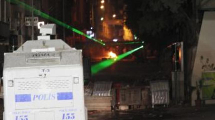 Hatay'da Eylemci Gruba Polis M&uuml;dahalesi