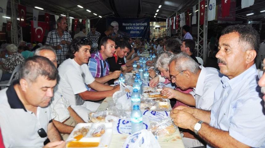 Akaydın'dan Alanya CHP Teşkilatına Iftar