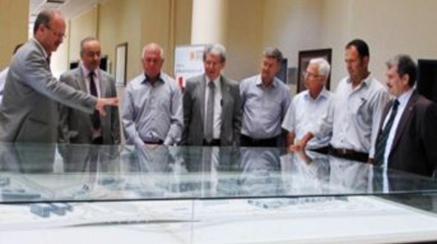 &Uuml;niversite İle Sanayi İşbirliğinde İlk Adım