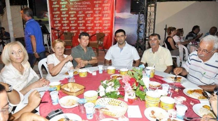 &Ouml;mer G&uuml;nel, &Ccedil;alışma Arkadaşlarıyla İftarda Buluştu