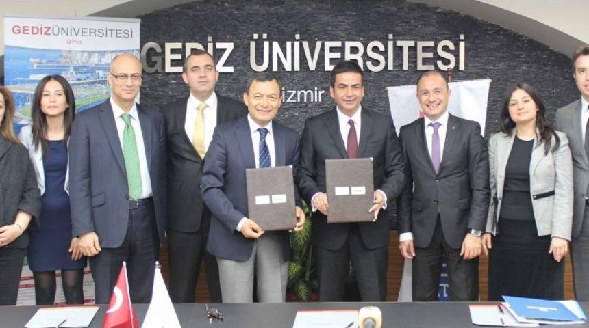 Gediz &Uuml;niversitesi'nden Bir Ilk Daha: Co-Op Sistemi &Ouml;nlisansta Uygulanacak