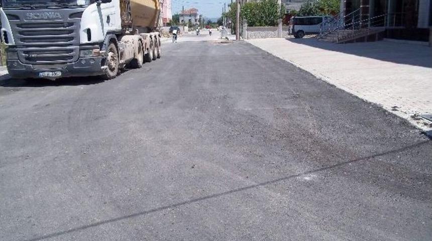 İzmit Alikahya&rsquo;ya 2 Bin Ton Asfalt