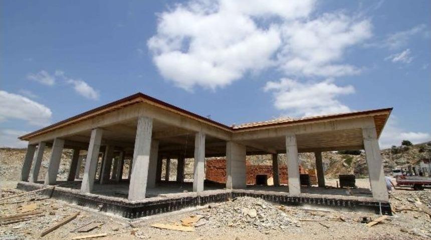 Sokak Hayvanlarına Bakım Ve Doğal Yaşam Merkezi