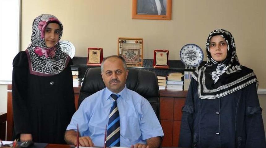 D&ouml;rt Ayda Hafız Oldu, Umre Ile &Ouml;d&uuml;llendirildi