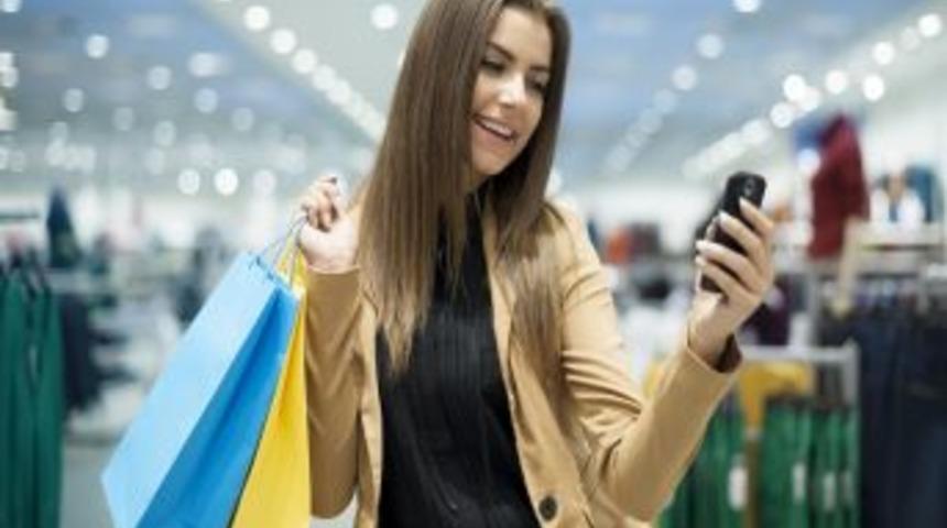 &lsquo;8 Ayda Bir Cep Telefonu Değiştiriyoruz&rsquo;