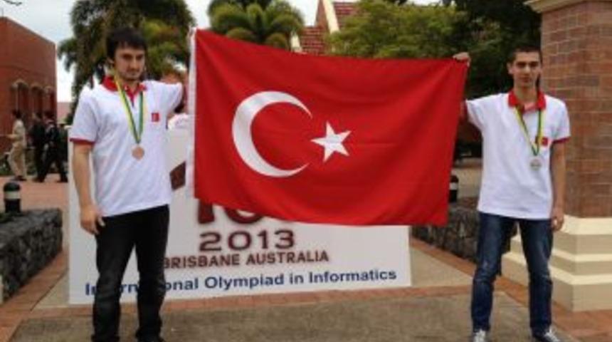 Fatih Koleji, Bilgisayar Olimpiyatlarına Damga Vurdu