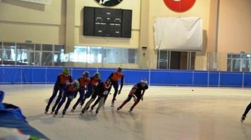 Avrupalı Short Track&ccedil;ıların Kamp Adresi Erzurum