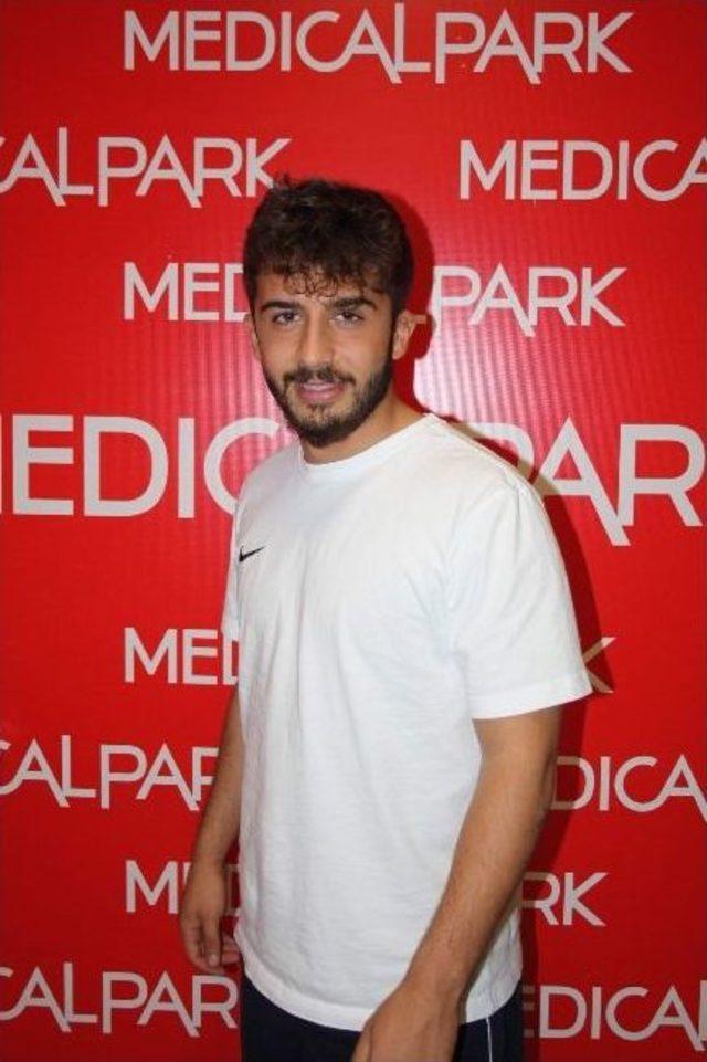 Taşkın &Ccedil;alış İle S&uuml;leyman &Ouml;zdamar Medical Park&rsquo;ta Sağlık Kontrol&uuml;nden Ge&ccedil;ti 1