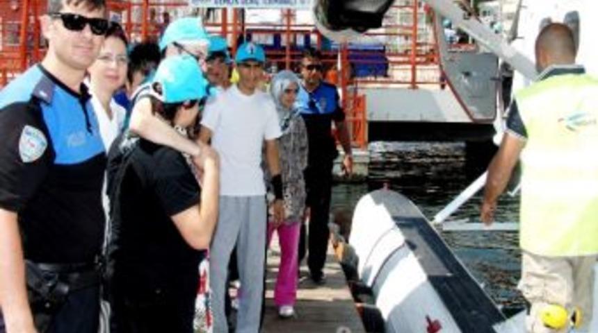 Engellilerin &lsquo;deniz Kuşu&rsquo; Keyfi
