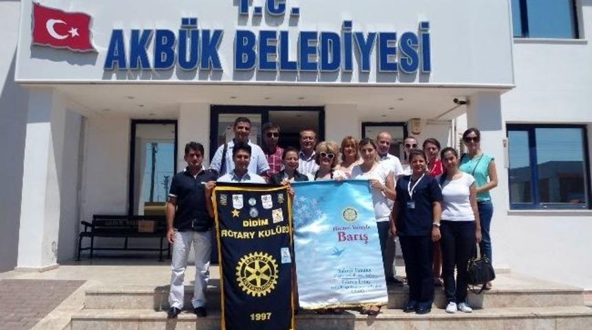 Rotaryenlerden Akb&uuml;k&rsquo;te Hoş Geldin Bebek Etkinliği..