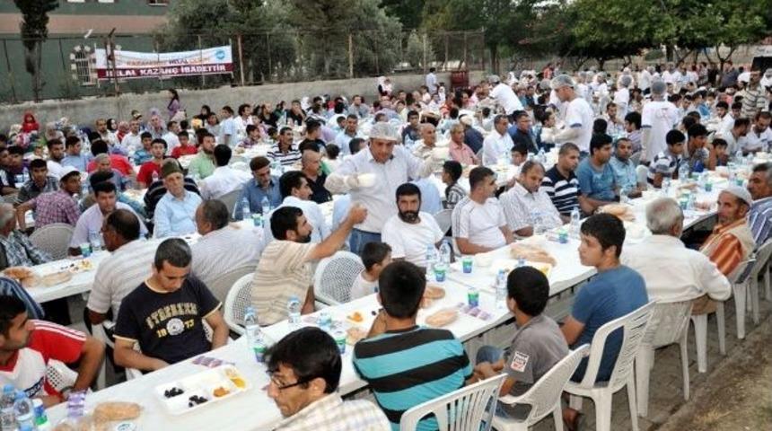 Gen&ccedil; M&uuml;siad&rsquo;tan İftar Yemeği