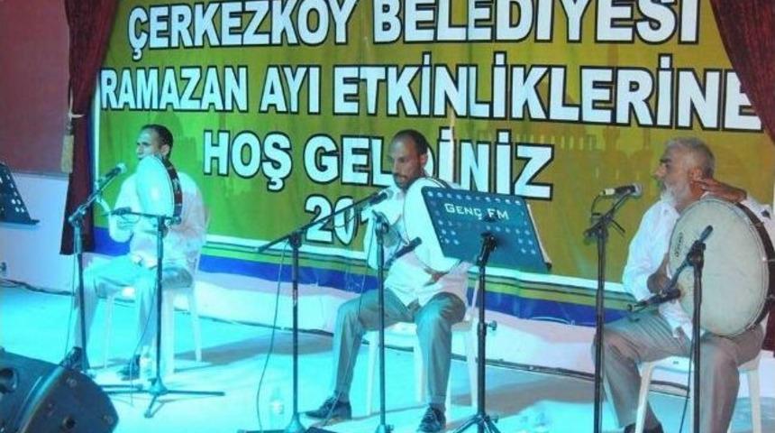 Yazar Vakkasoğlu: Ramazan&rsquo;da Kepenkleri İndirelim