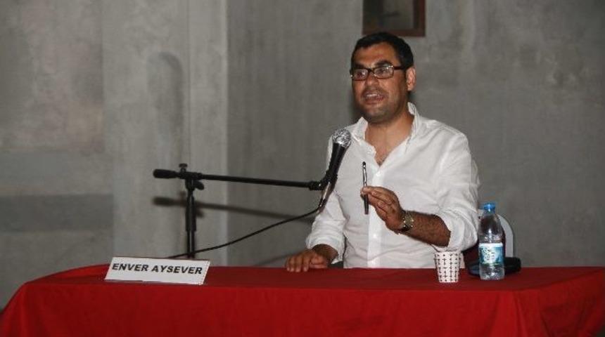 &Ccedil;eşme'de "madımak" Ve "gezi" Konuşuldu