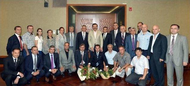 Salihli Tso Yönetimi Hisarcıklıoğlu İle Buluştu 1