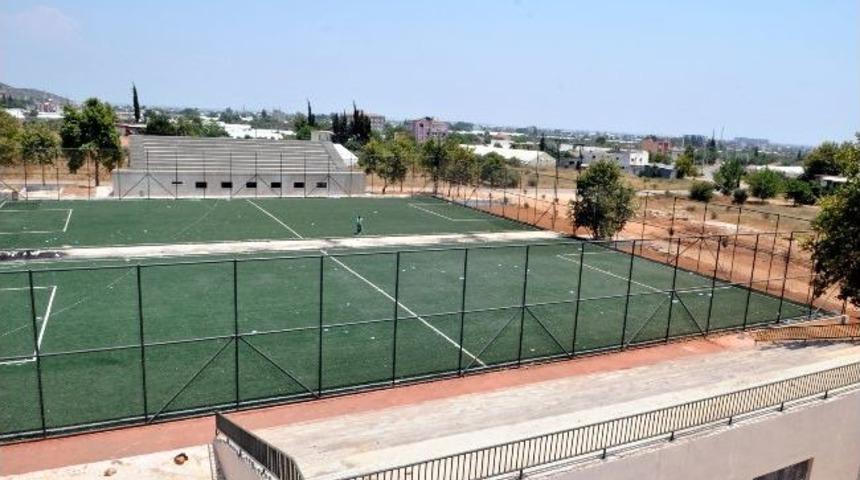 Başkan T&uuml;t&uuml;nc&uuml; Kepezpark Varsak&rsquo;ı Tanıttı