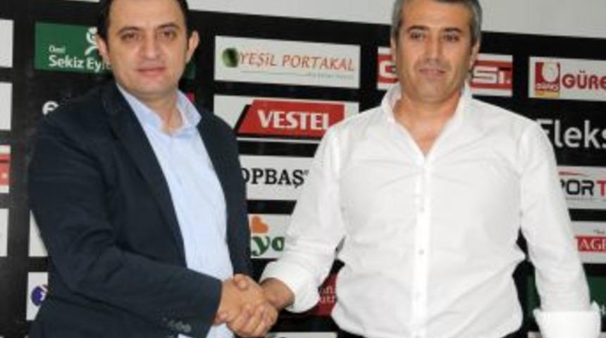 Manisaspor Kemal &Ouml;zdeş Ile Anlaştı