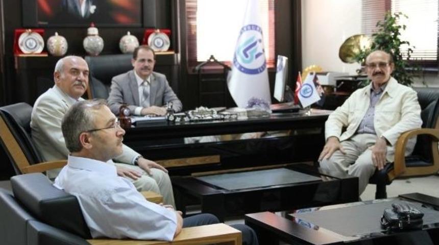 Vali İpek&rsquo;ten Bayburt &Uuml;niversitesi&rsquo;ne İade-i Ziyaret&hellip;