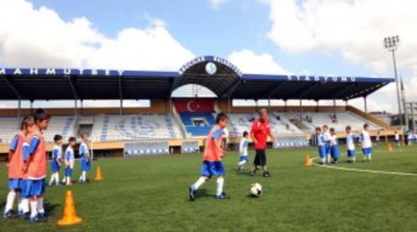 20 Bin &Ouml;ğrenci Yaz Spor Okulları&rsquo;nı Tamamladı