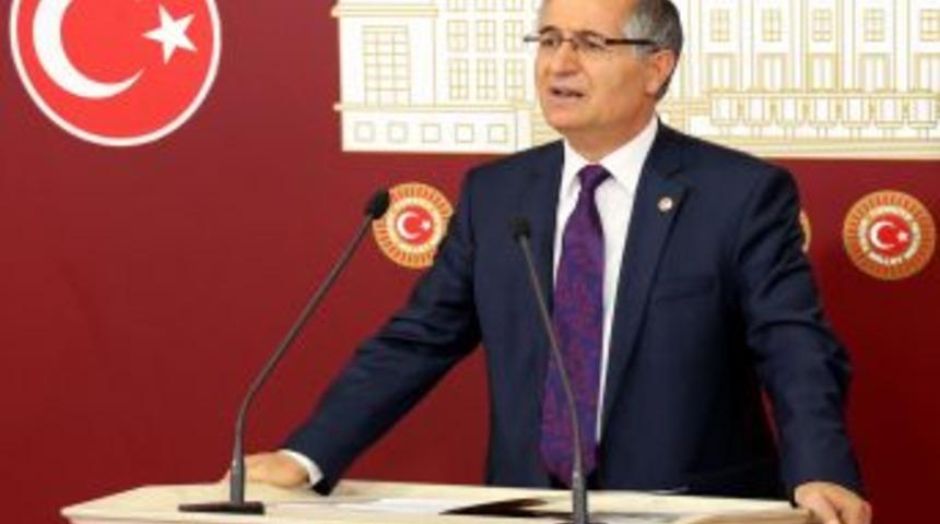 MHP'li Yeni&ccedil;eri, &Ccedil;elik'e S&ouml;zlerini Iade Etti