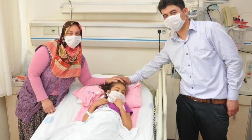 Minik Tuğba'nın B&ouml;breği 8 Yaşındaki B&uuml;şra'ya Hayat Verdi