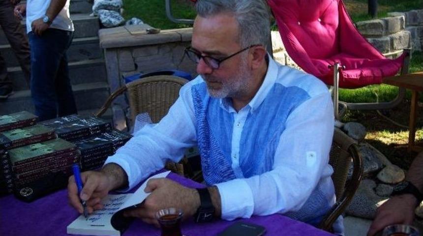 Yazar Yenişehirlioğlu&rsquo;ndan Duygusal Klip